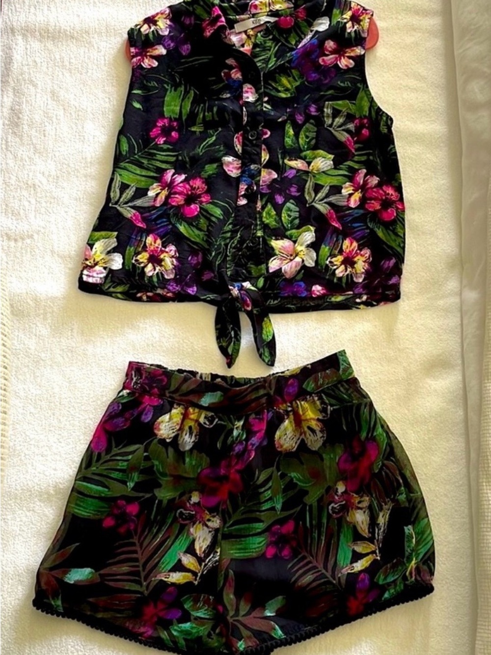 Girls Tropical Floral Matching Set – Tie-Front Blouse & Shorts | Size 7/8